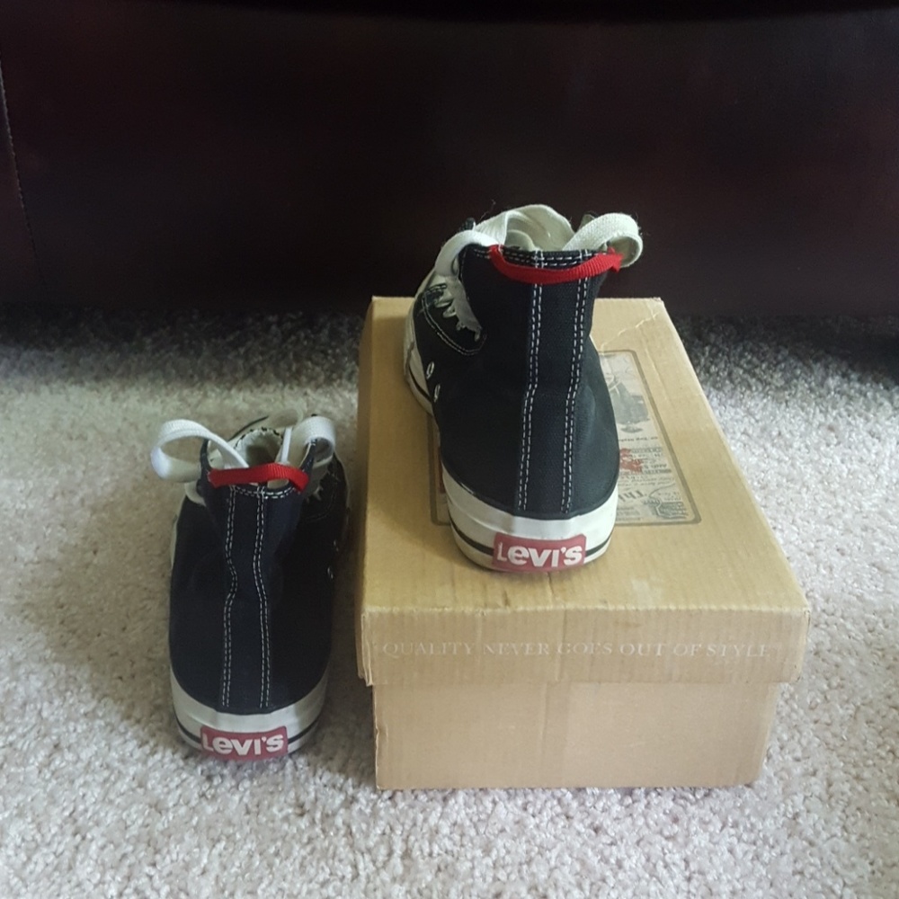 Shoes - Picture 3 of 3